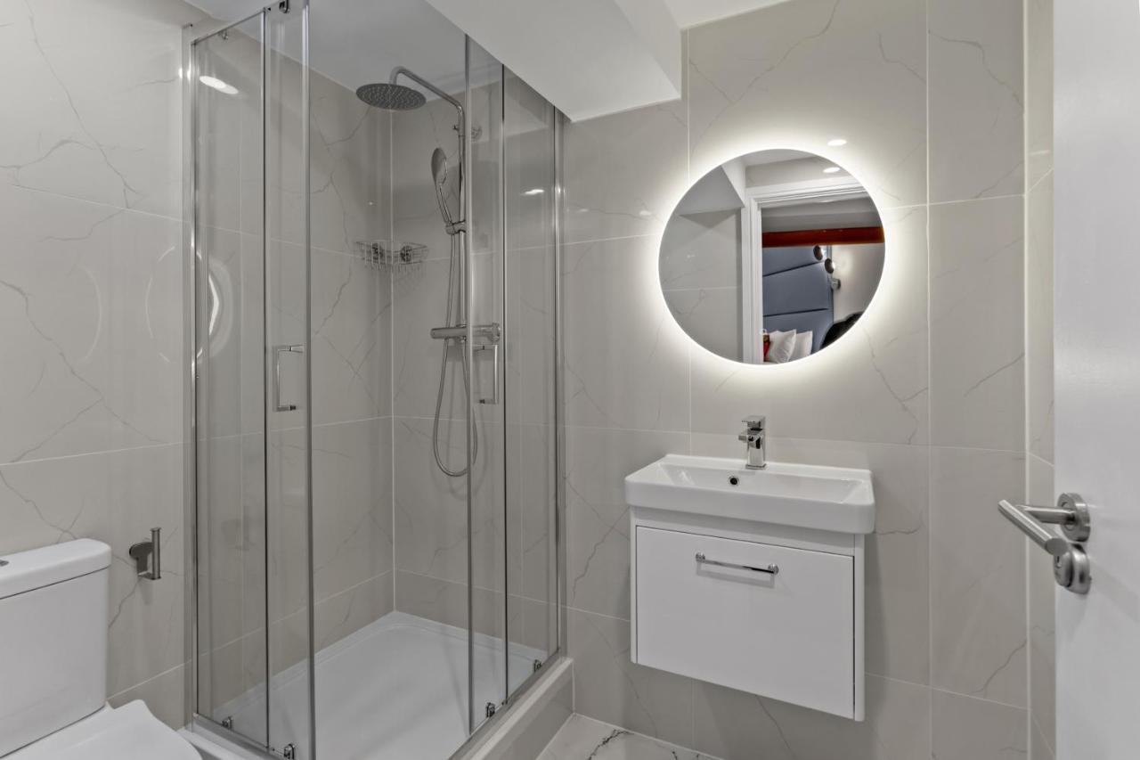 Modern Studio Flat London Eksteriør billede